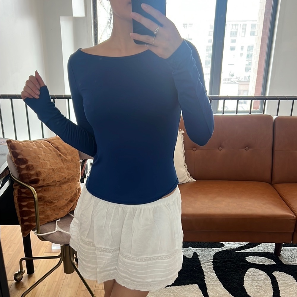 Blue boatneck top
